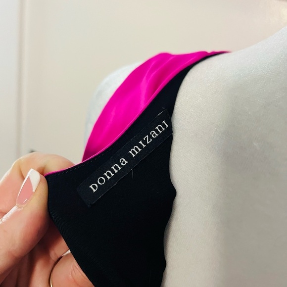 Donna Mizani Colorblock Cutout Dress - Size XS - Picture 7 of 9